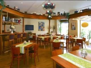 Hotel Schweizer Hof Баден-Баден Екстериор снимка